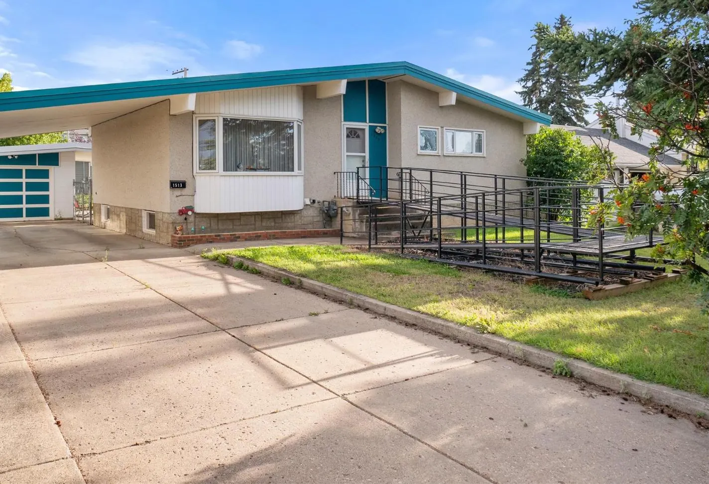 1513 108 Avenue, Dawson Creek, BC